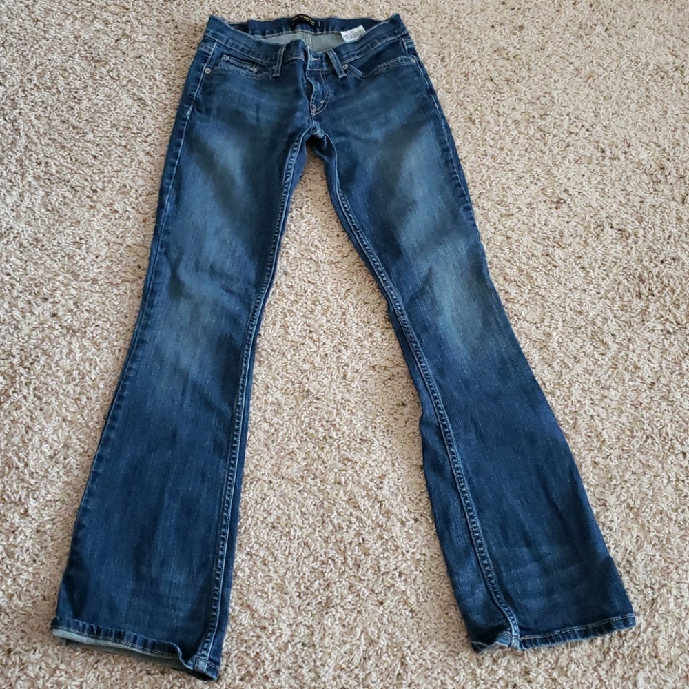 Levi jeans